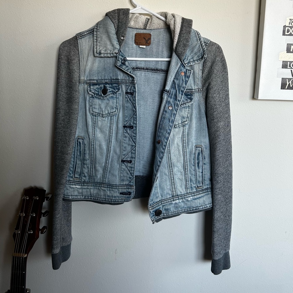 American Eagle Denim Cropped Jacket